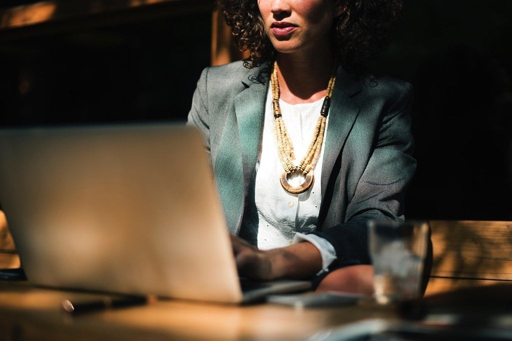 Choisir le comptoir d&rsquo;accueil idéal pour votre entreprise
